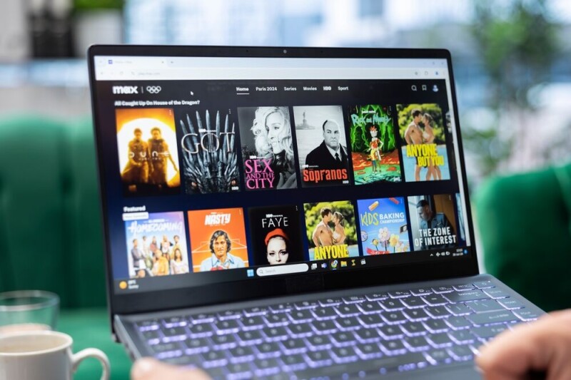 Unos hackers secuestran la cuenta de HBO Max en Reddit para difundir malware a través de anuncios de ClickFix