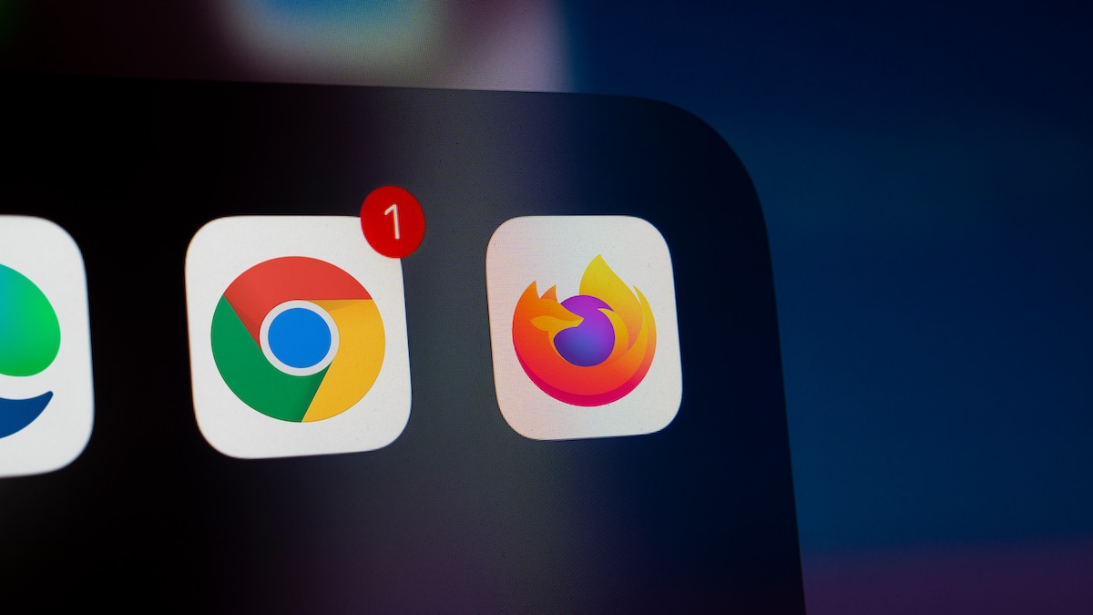 Las actualizaciones de Chrome y Firefox corrigen 115 vulnerabilidades