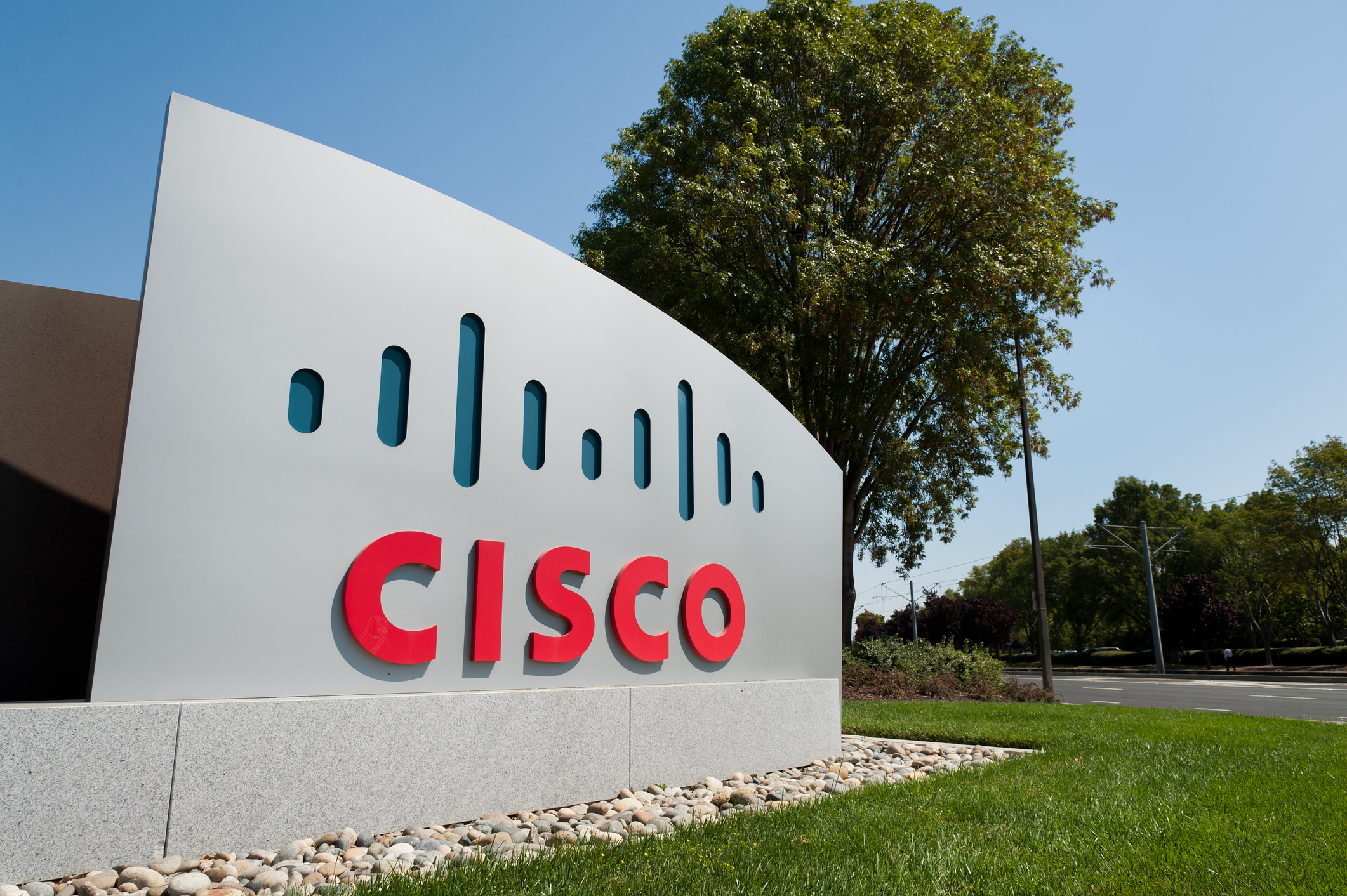 Cisco advierte a sus clientes de un segundo fallo de «día cero» que se está explotando activamente en tan solo dos días