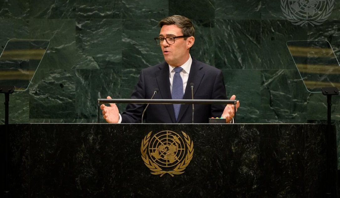 Burnham anuncia un plan para crear un nuevo centro en el Reino Unido destinado a combatir la desinformación