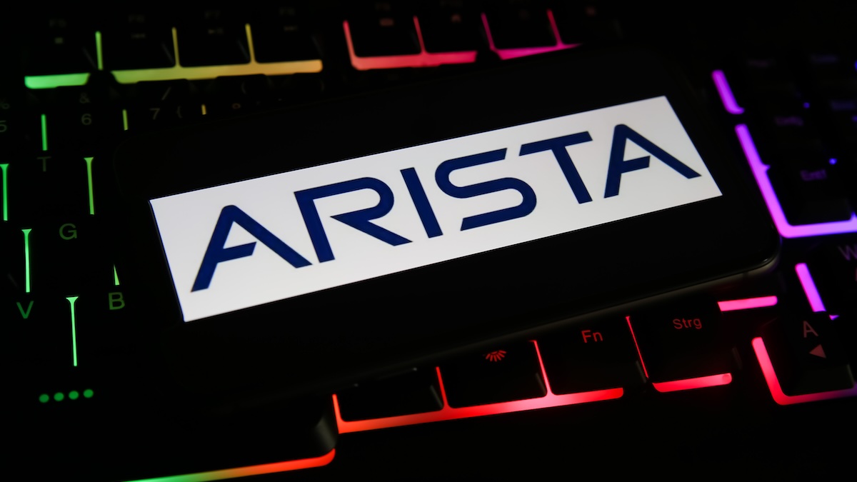 Arista insta a aplicar de inmediato el parche para la vulnerabilidad «zero-day» de VCO que ya ha sido explotada