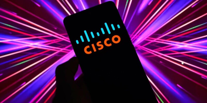 Un grupo de delincuentes desconocidos ha aprovechado como vulnerabilidad de día cero un fallo de seguridad en el correo electrónico de Cisco que permite obtener privilegios de root
