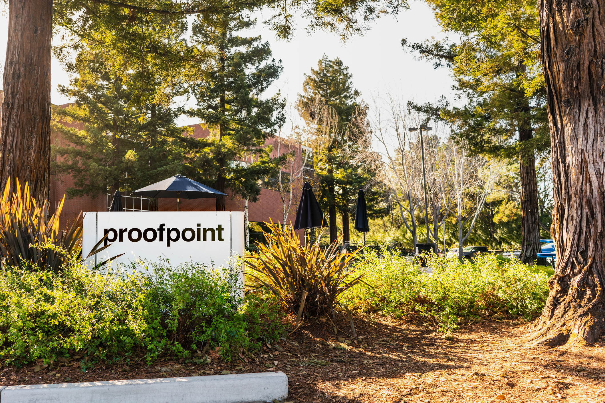 Proofpoint comprará Varonis por 6.3 mil millones de dólares